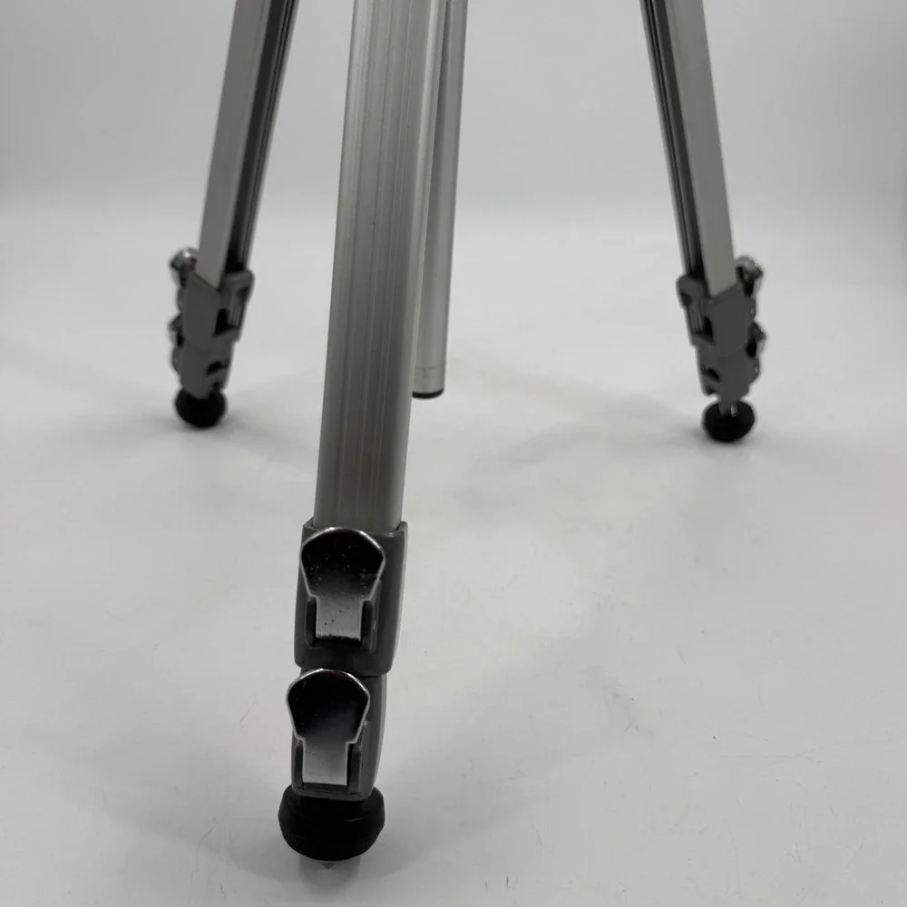 Velbon VE-3 Tripod Lightweight Sturdy Channel Legs Single Action Lever‎ Lock